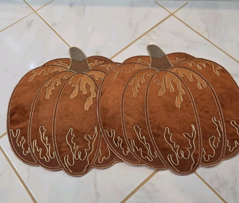 Evermaple Velvet Pumpkin Shaped Placemats 15x15 Fall Thanksgiving Set Rust